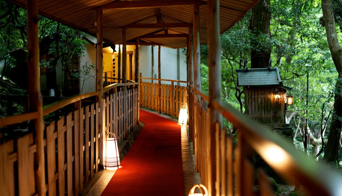 1日5組限定！奈良・春日山の木々に囲まれた創業約130年の老舗料理旅館で美食を堪能 一休コンシェルジュ