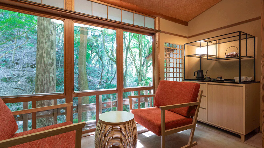 1日5組限定！奈良・春日山の木々に囲まれた創業約130年の老舗料理旅館で美食を堪能