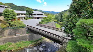 伊豆・下田で唯一無二の相玉温泉を楽しめる、美肌の湯と旬の味覚に寛ぐ癒しの宿