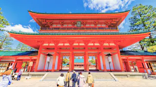 開運旅行に！関西の有名神社・パワースポットを巡る旅