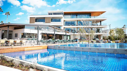 【動画】鎌倉のマリーナリゾート内に建つ「MALIBU HOTEL」で、富士山＆オーシャンビューを満喫