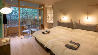 お昼の12時までゆっくり過ごせる、温泉露天風呂付客室のある宿　箱根編
