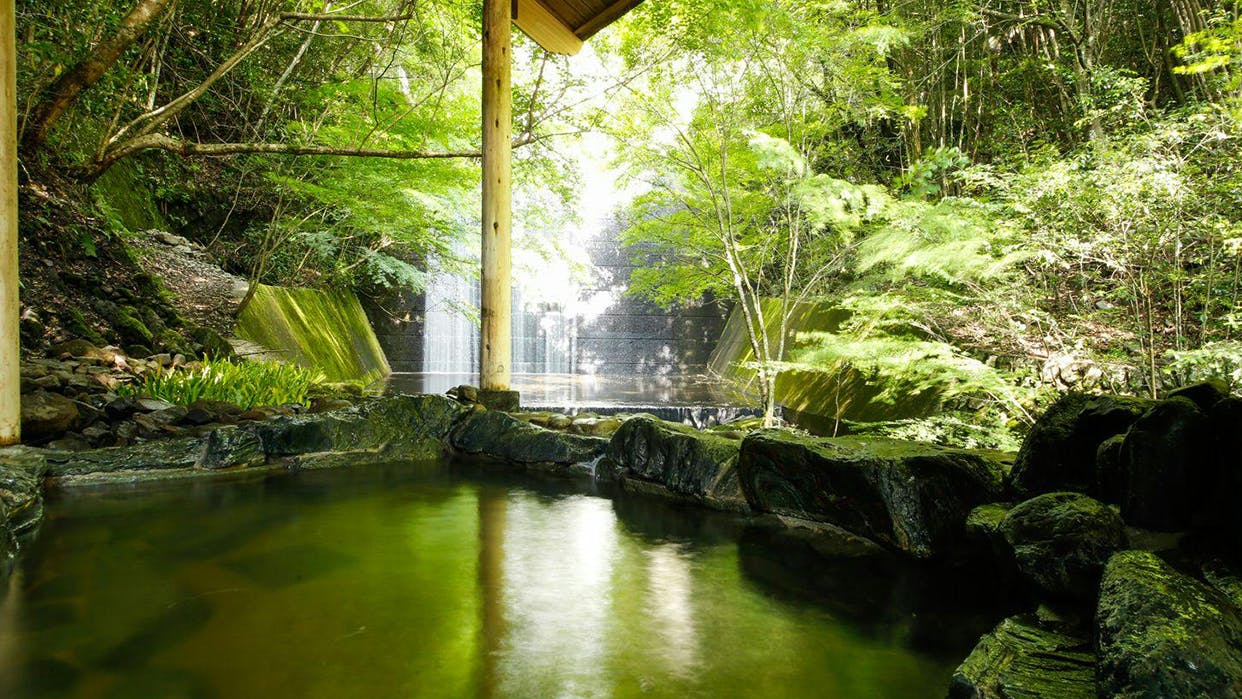 リフレッシュ旅におすすめ！山や森の自然に癒される温泉宿 西日本編