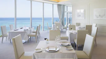 お昼の12時までゆっくり過ごせるオーベルジュ5選