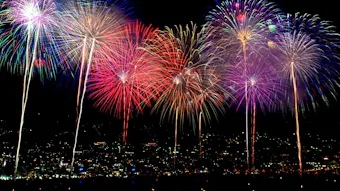 【2024年版】お部屋から熱海の花火が見えるおすすめの宿4選