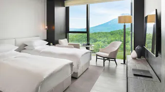 【動画】北海道・ニセコの「パーク ハイアット ニセコ HANAZONO」で叶える、ラグジュアリーなホテルステイ