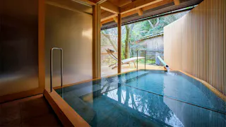 【取材】伝統と革新を紡ぐ由布院の名宿「亀の井別荘」で、自然と温泉に憩うひととき