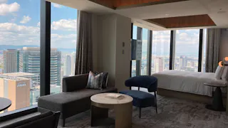 【滞在記】2024年7月開業！進化する大阪駅の“過去”と“未来”を繋ぐ、駅直結のラグジュアリーホテル