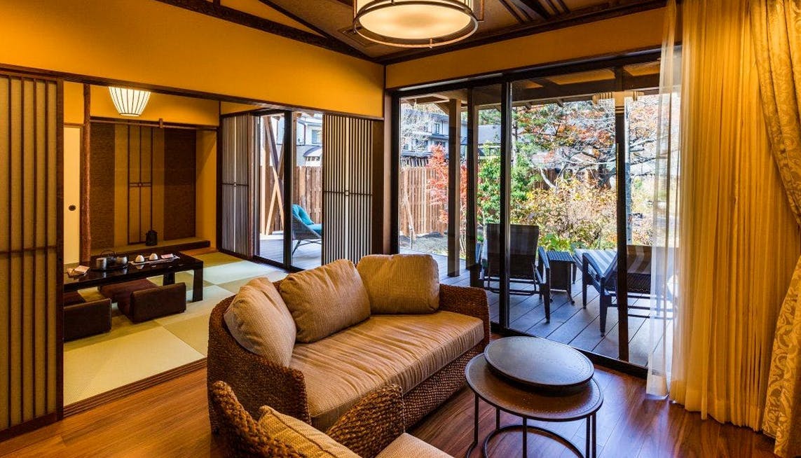源泉掛け流し付き貸切別荘-Authentic private home with Private