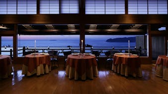 記念日に泊まりたい、絶景と美食を満喫するラグジュアリーな宿6選