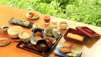 一休社員が実際に泊まってよかった、朝食が美味しい温泉旅館5選