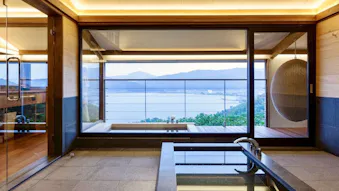 大阪から約2時間、“100平米以上”の露天風呂付客室がある宿5選