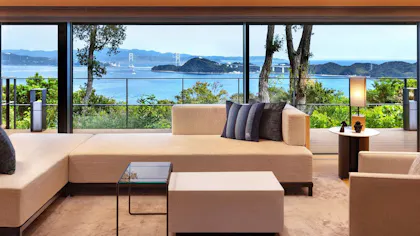 一度は泊まりたい、絶景と美食を楽しめる瀬戸内の宿5選