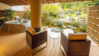 東京から約2時間、露天風呂付客室&部屋食でおこもり滞在が叶う高級温泉旅館5選