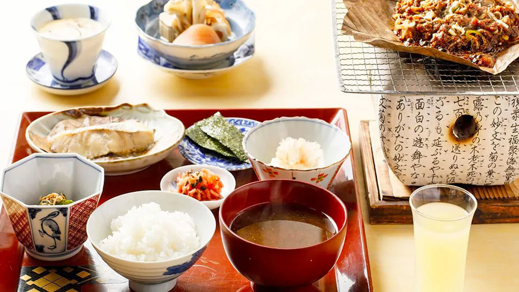 朝食で美味しい名物料理を味わえる宿5選