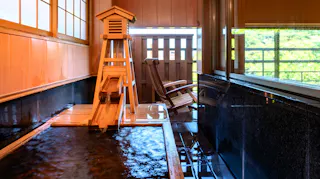 【取材】全13室、伊豆熱川の隠れ宿で湯守りが保つ源泉掛け流しの“美肌の湯”に癒される