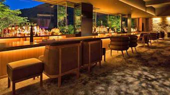 一休社員のプライベート旅！“barに泊まる”がコンセプトの「bar hotel 箱根香山」で絶景と美酒を満喫