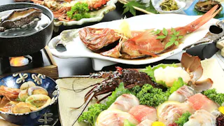 温泉露天風呂付客室で部屋食を楽しめる、口コミ高評価な美食宿　伊豆編
