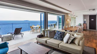 “100平米以上”の空間を独り占め！広い客室がある熱海の温泉宿7選