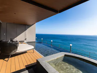 オーシャンビューの客室露天風呂で絶景を満喫できる熱海の温泉宿