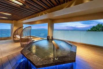 オーシャンビューの客室露天風呂で絶景を満喫できる伊豆の温泉宿