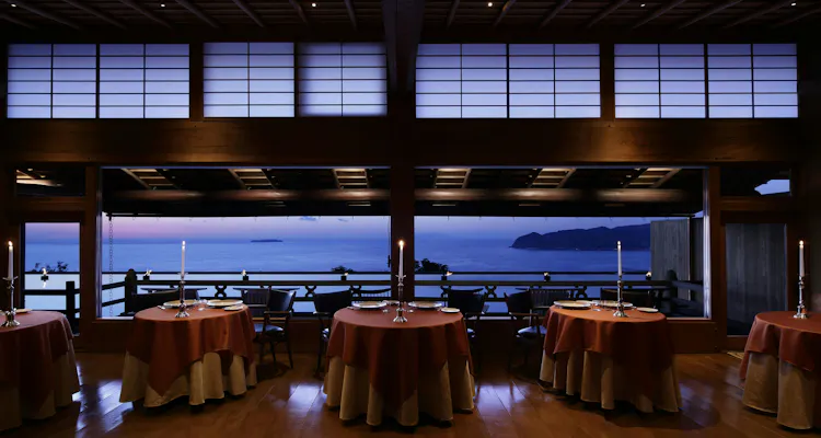 THE HIRAMATSU HOTELS & RESORTS 熱海
