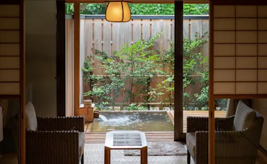 露天・半露天風呂付客室がある金沢の温泉宿