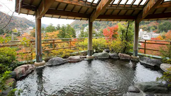 秋旅で行きたい、紅葉を楽しめる宿　西日本編