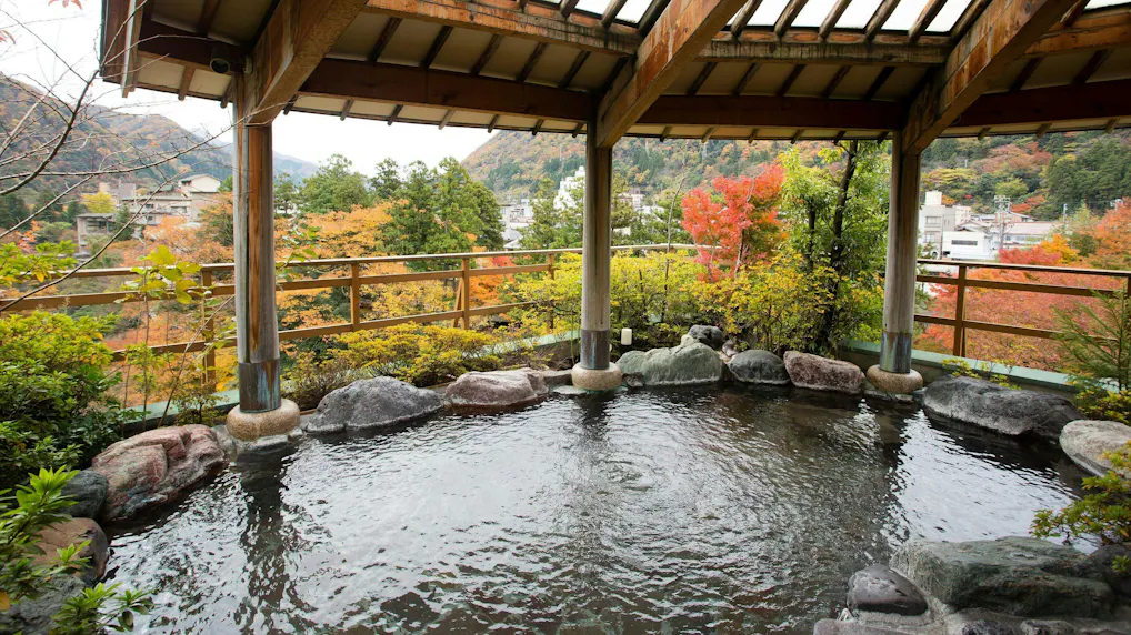 秋旅で行きたい、紅葉を楽しめる宿　西日本編